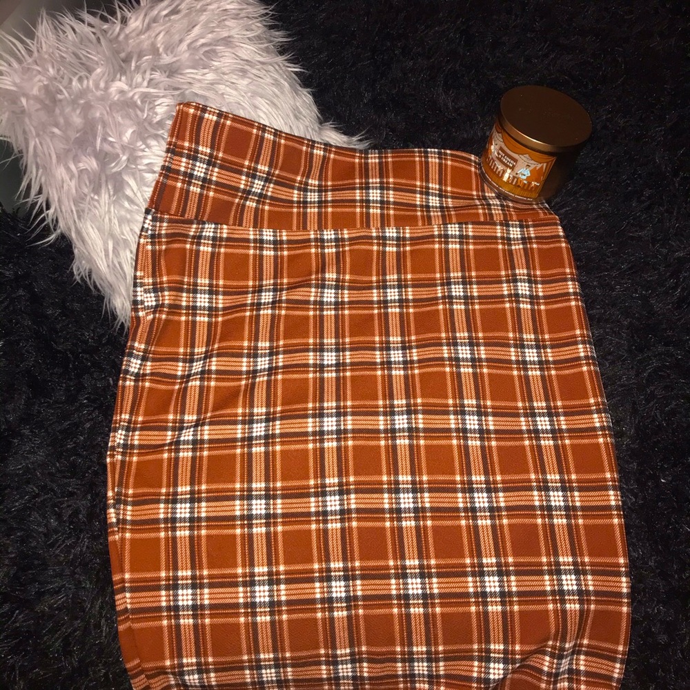 High waist skirt
